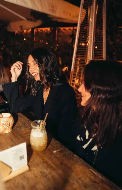 Cocteles y amigos en Madrid